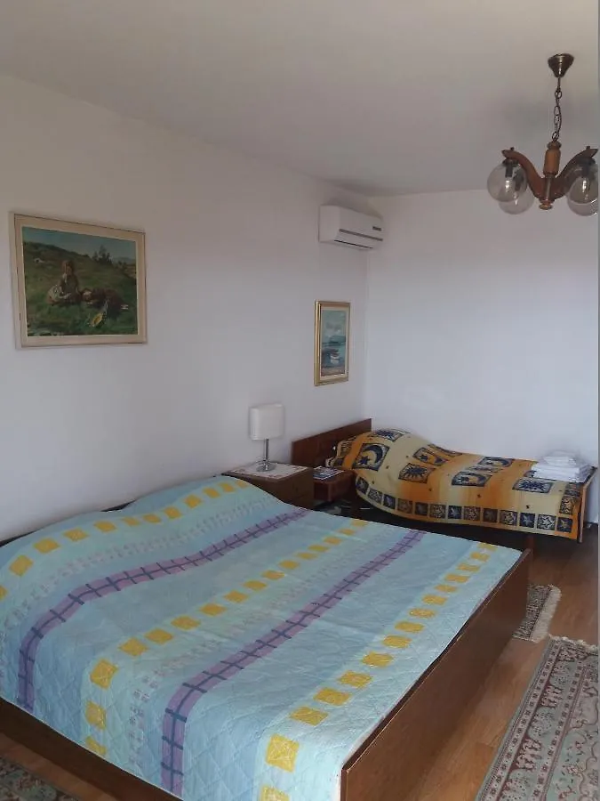 Apartments With A Parking Space Banjol, Rab - 16334 Croatia