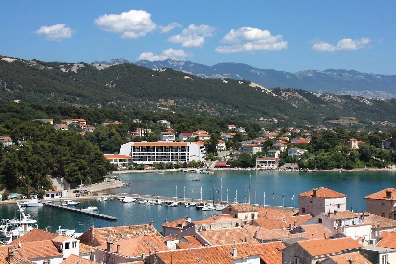 Apartments With A Parking Space Banjol, Rab - 16334 Croatia
