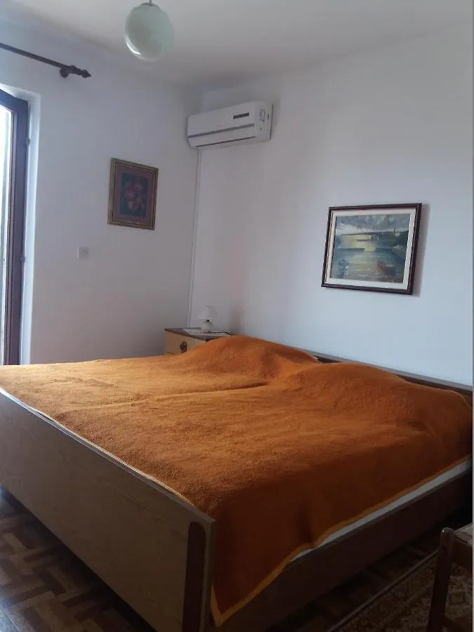 Apartments With A Parking Space Banjol, Rab - 16334 Croatia