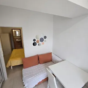 Ella Apartman