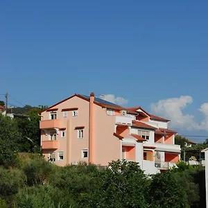 Toska Apartman