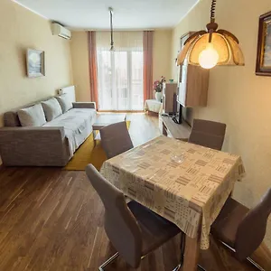  Apartman 689