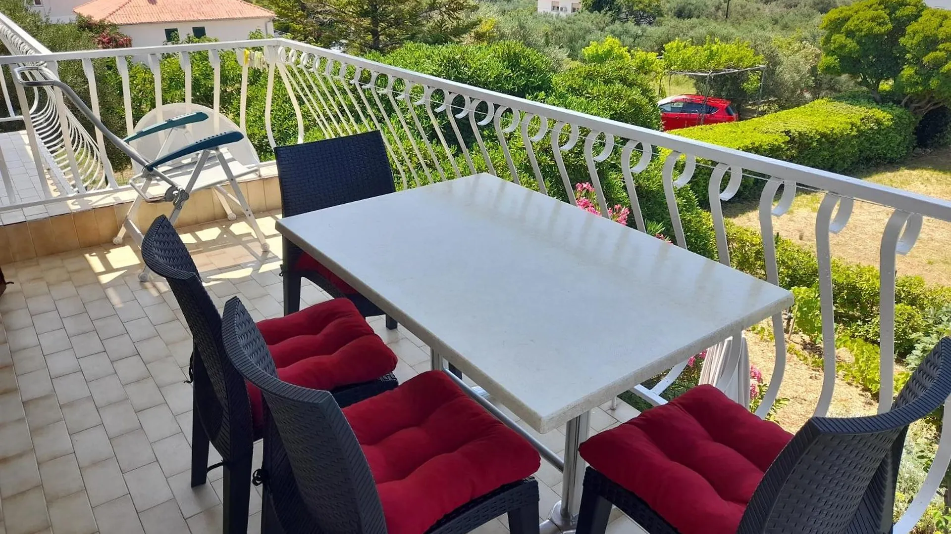 Apartments With A Parking Space Banjol, Rab - 16334 Croatia